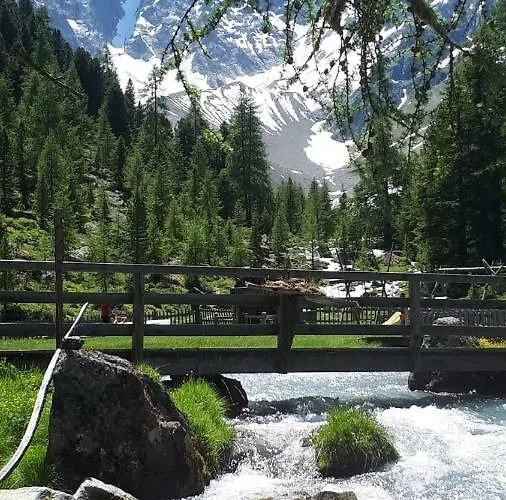 宾馆 Haus Boedele 皮茨河谷圣莱昂哈德