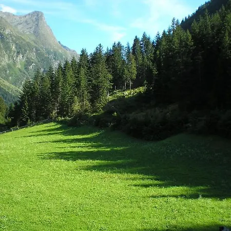 Haus Boedele 宾馆 *